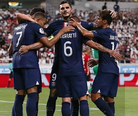 包含斯特拉斯堡队擒下强敌，喜获全胜的词条