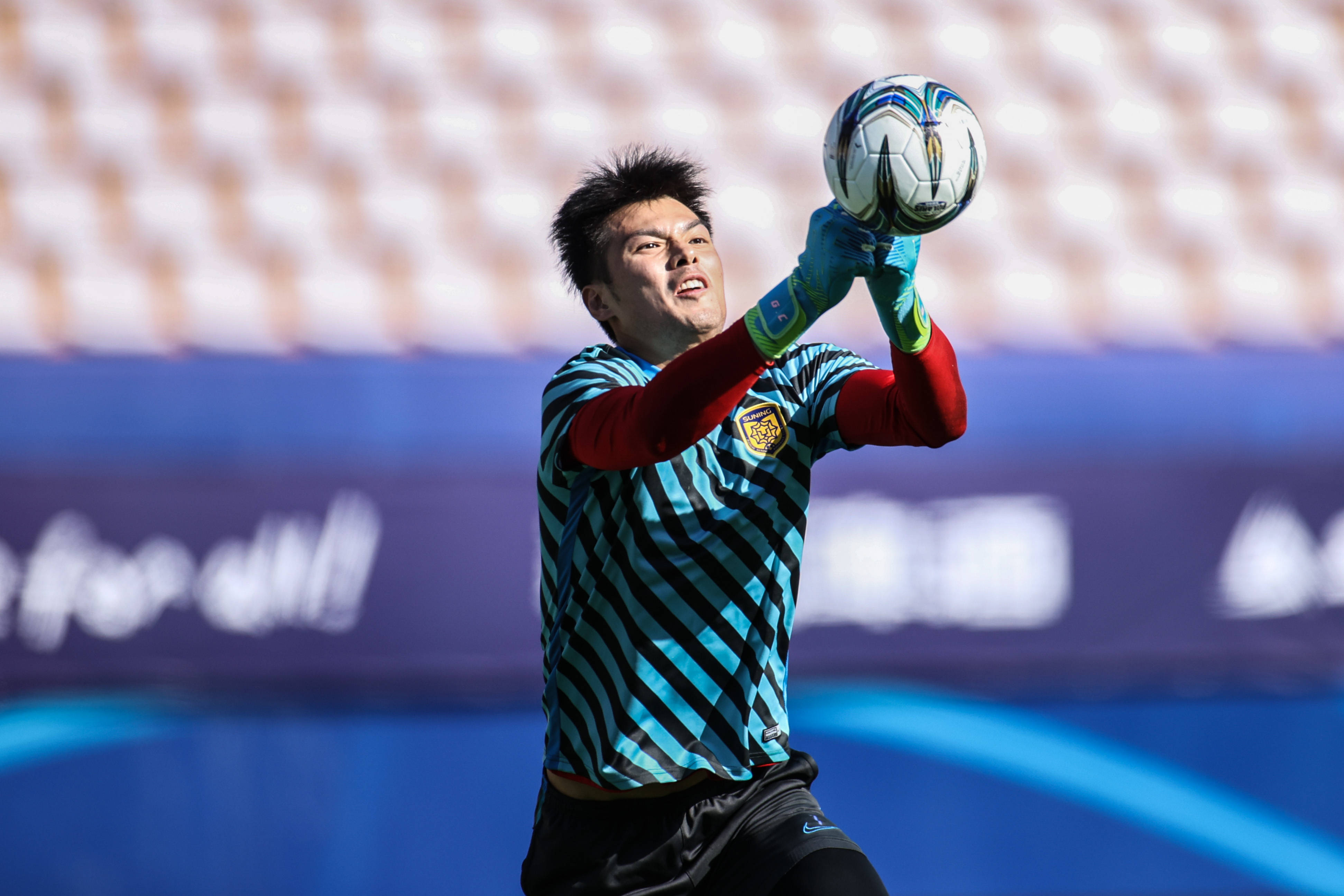 苏宁备战足协杯决赛，全队士气高涨