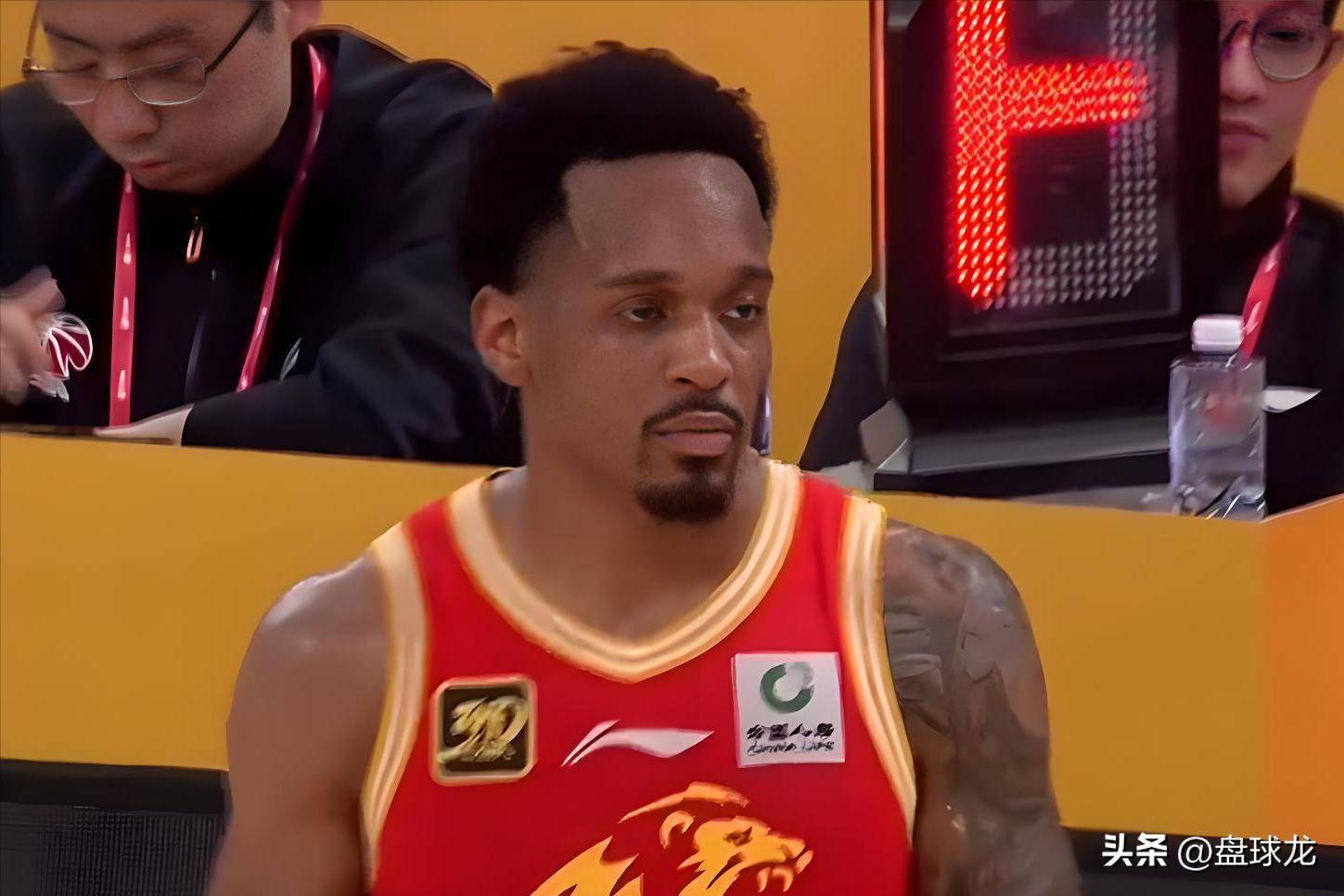 切沃战平佛罗伦萨，双方难分高下的简单介绍