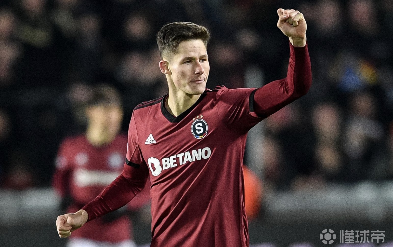 开云APP-欧洲俱乐部对霍芬海姆球员感兴趣