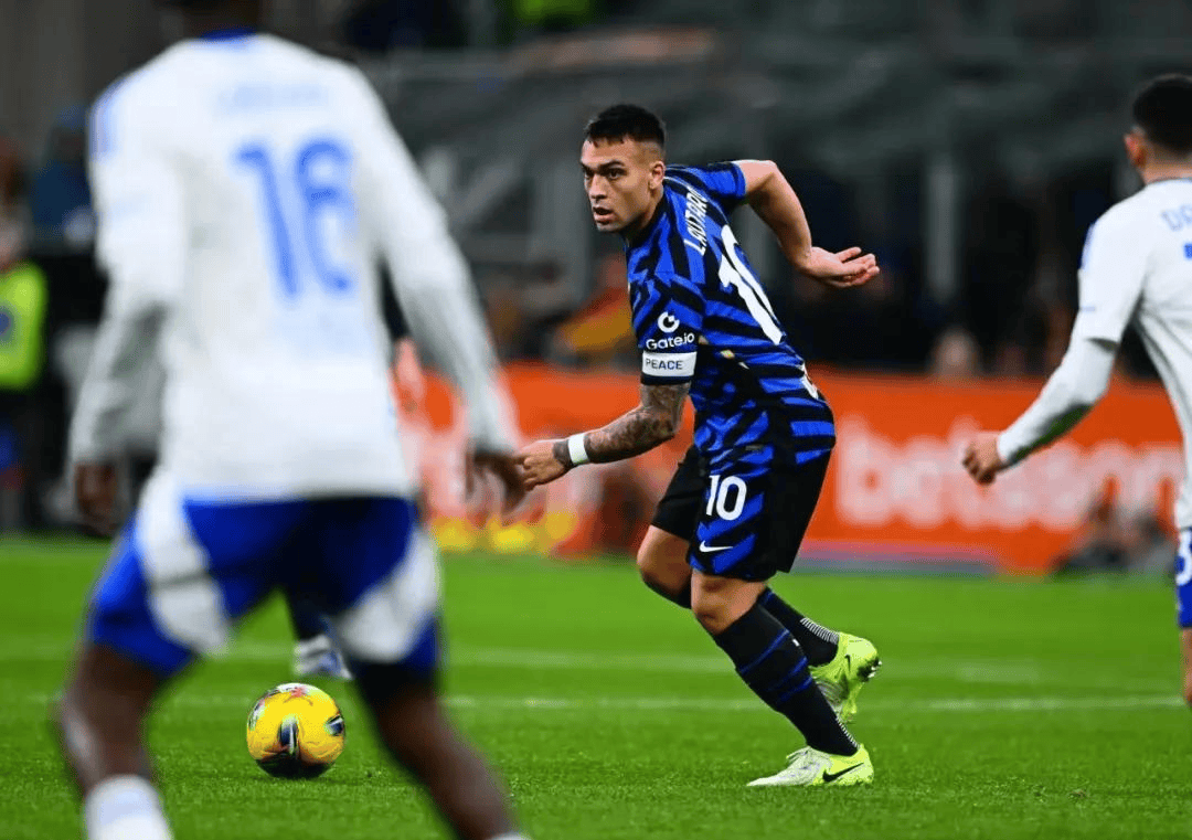 亚特兰大客场险胜，客场比赛险胜保持全胜的简单介绍