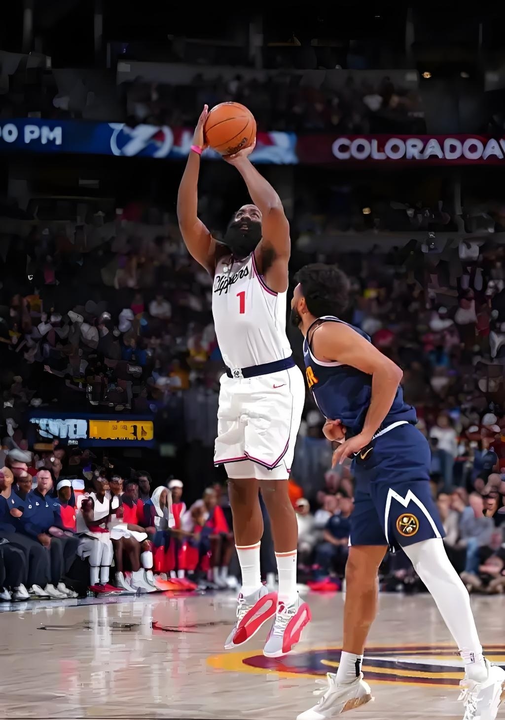 快船队战术调整成功，取得连胜