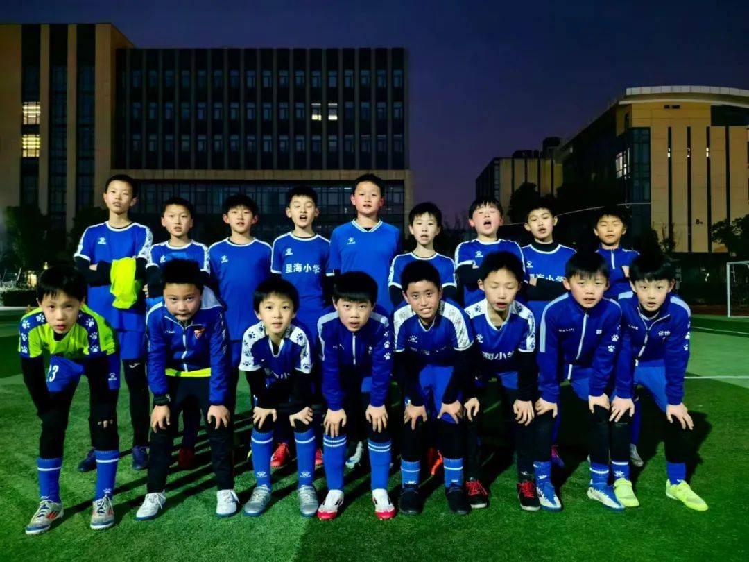 队员在比赛中的个人表现受到赞誉