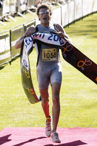 新西兰运动员展现拼搏精神，赢得赞誉