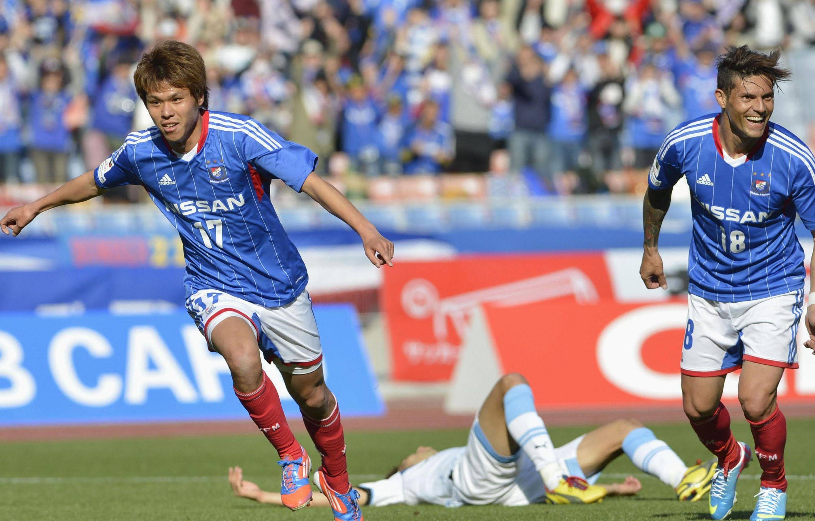 部萨诺佐高举高打，压倒对手实现胜利