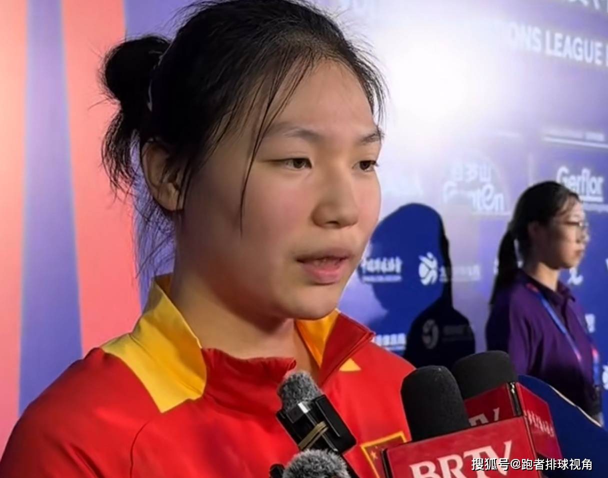 英格兰对阵波兰，绯闻升级单挑赛完美上演