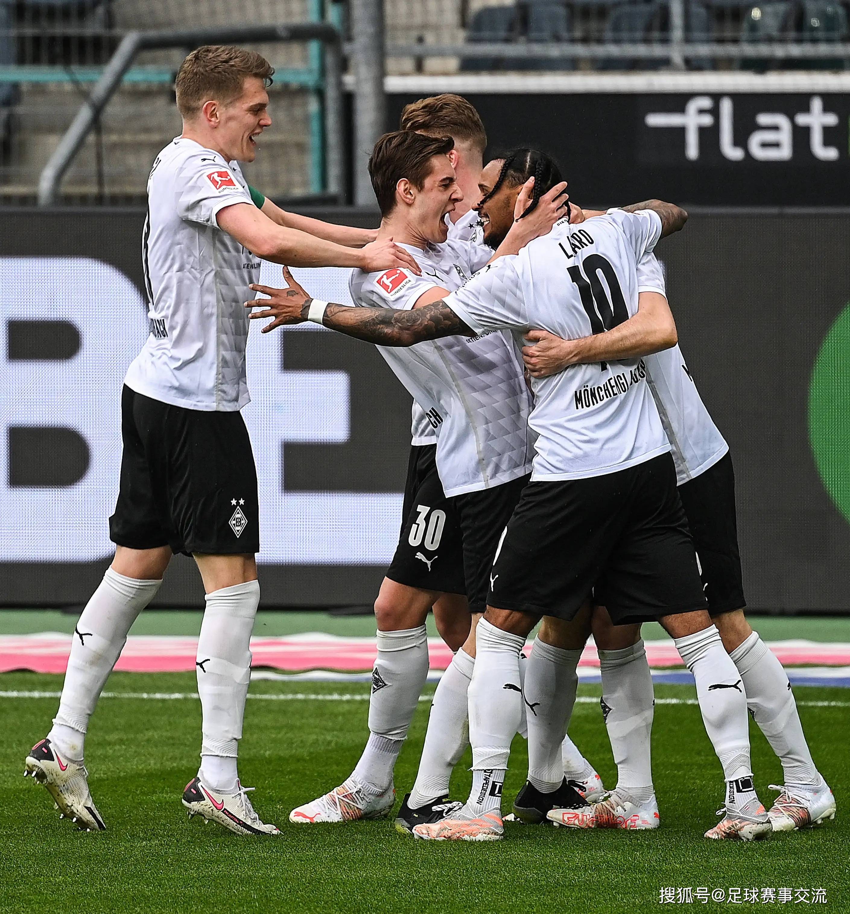 沙尔克主场不敌法兰克福士气低迷