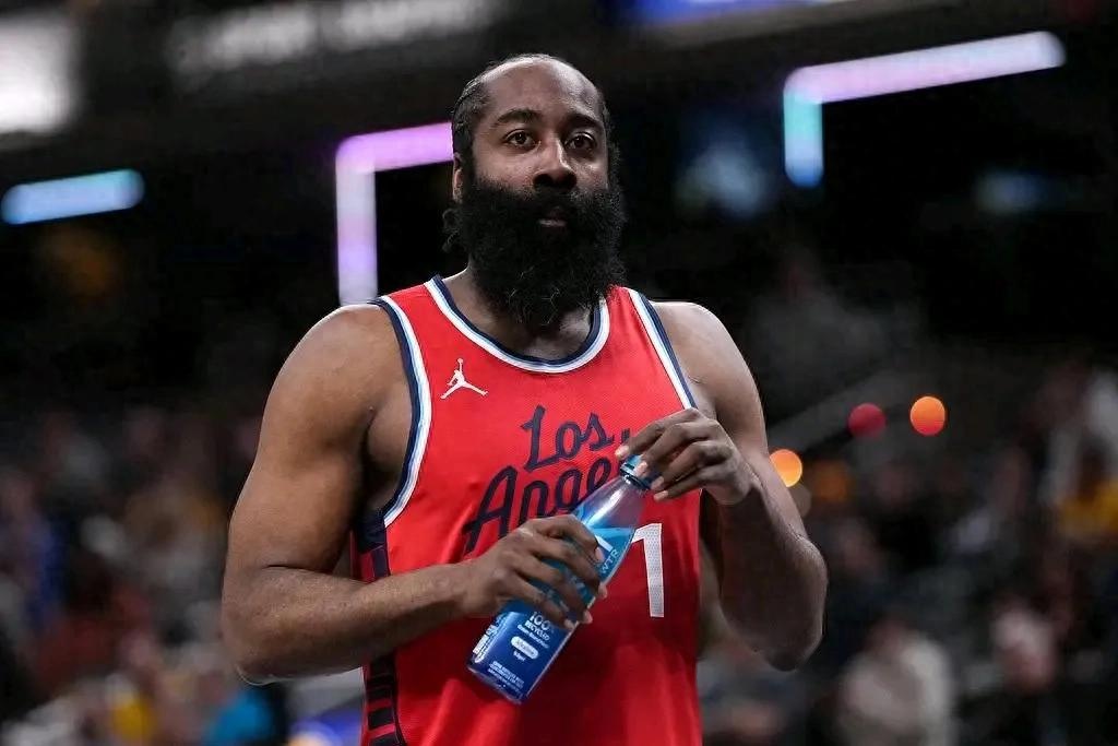 火箭客场惨败公牛，哈登得分无法带动球队