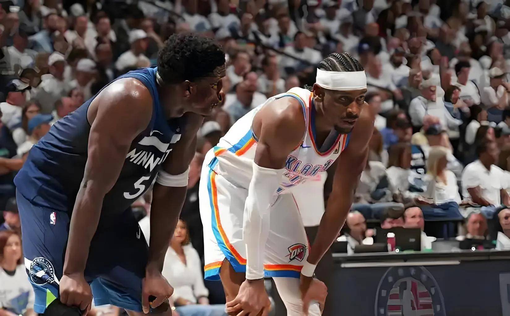 包含步行者队禁赛球员加文特，影响球队深度的词条