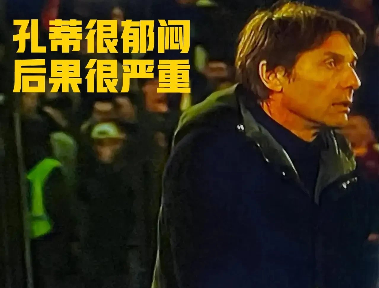 那不勒斯主场逼平，榜首位置稍显不足